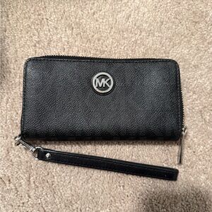 Michael Kors Black Wristlet Wallet